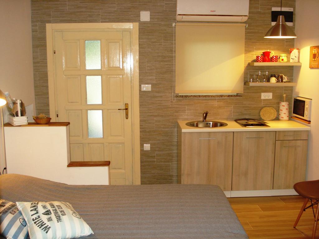 Studio Apartment Md Roč Eksteriør bilde